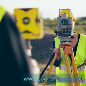 מודד מוסמך באזור המרכז